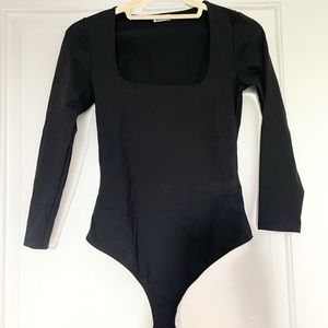 Free people black square neck 3/4 length sleeves bodysuit